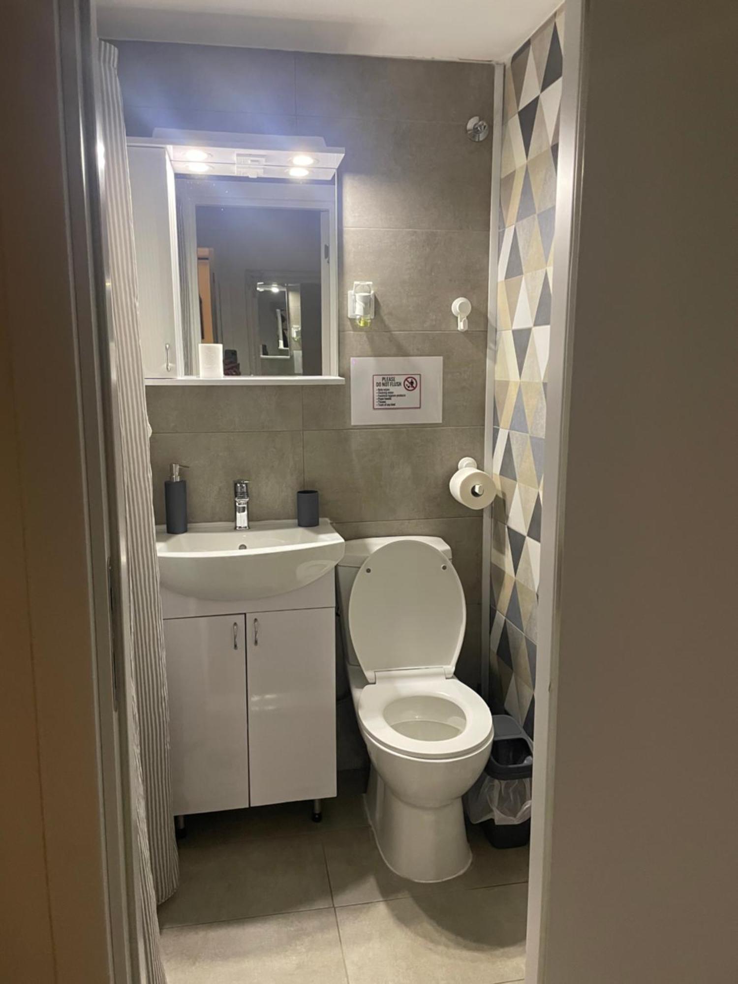 Urban Oasis Apartment Sajmiste Экстерьер фото